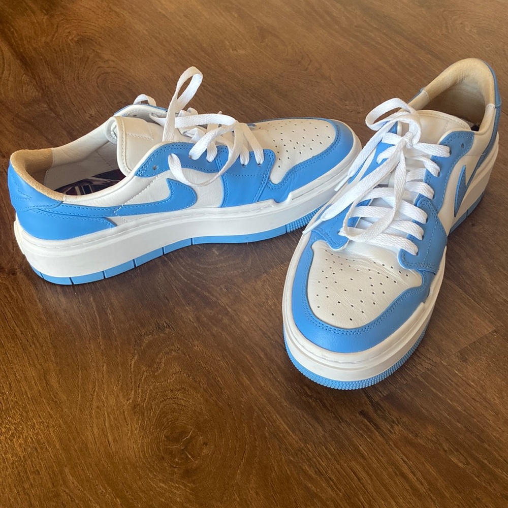 Women’s Air Jordan 1 Elevate Low in University Blue